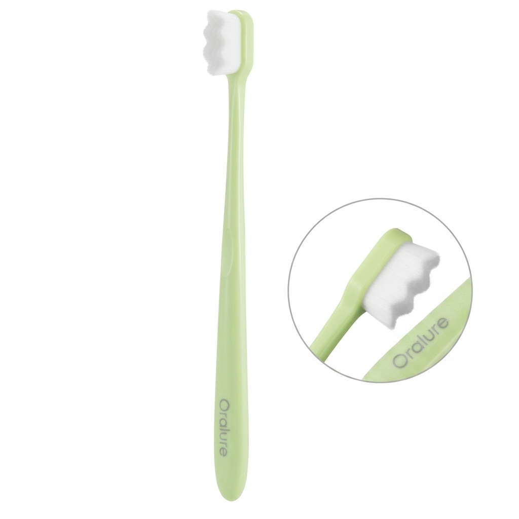 ORALURE- NANO TOOTHBRUSH & TRAVEL CASE