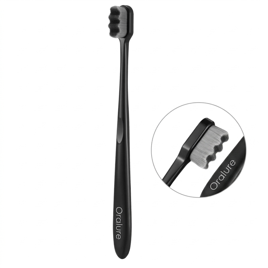 ORALURE- NANO TOOTHBRUSH & TRAVEL CASE